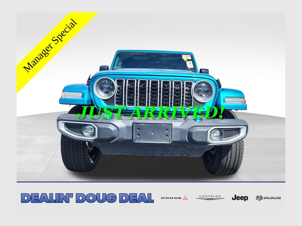 Bikini Pearl Coat 2024 Jeep Wrangler 4xe Sahara 4WD SUV / Crossover Four-Wheel Drive 8-Speed Automatic