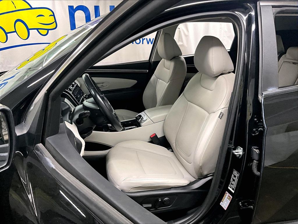2023 Hyundai Tucson — photo 10