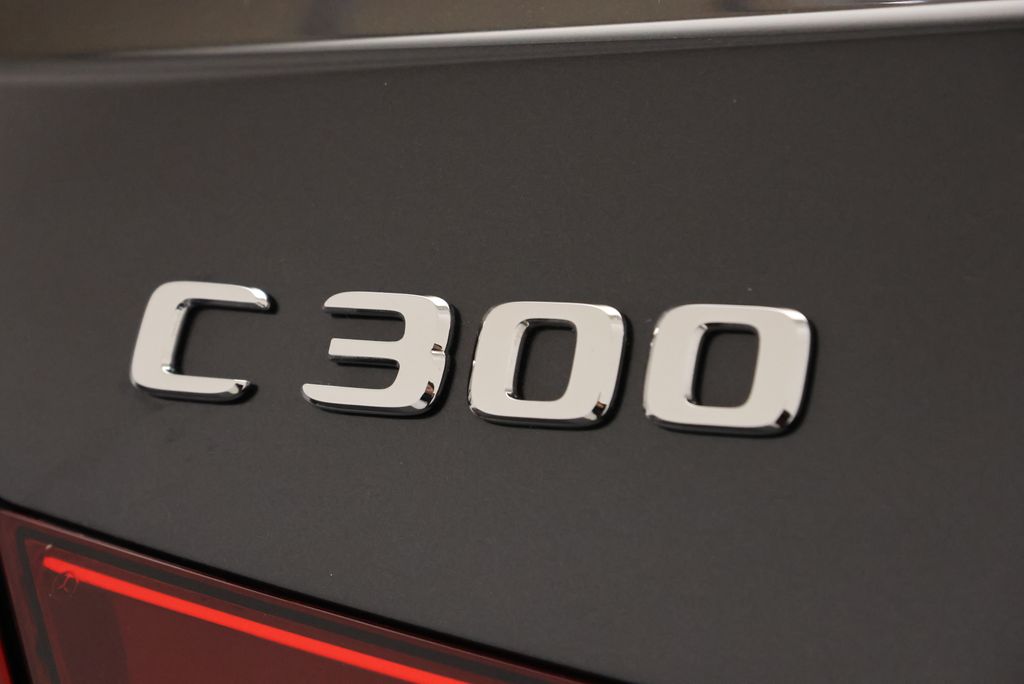 Thumbnail: 2025 Mercedes-Benz C-Class - 9