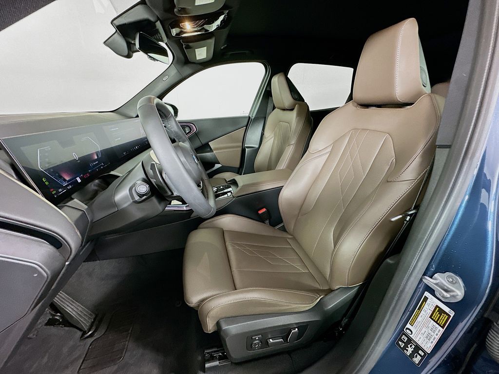 Thumbnail: 2025 BMW X3 - 20