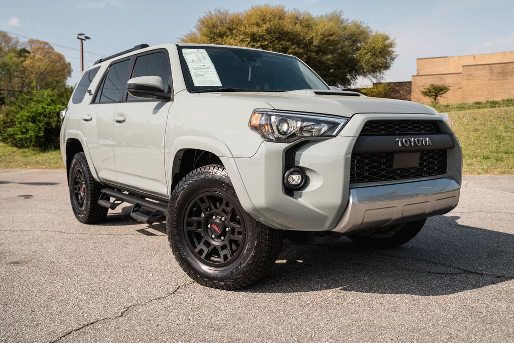 Lunar 2022 Toyota 4Runner TRD Off-Road 4WD SUV / Crossover Four-Wheel Drive 5-Speed Automatic