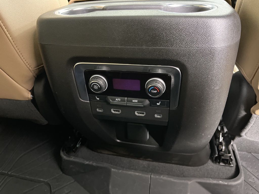 Thumbnail: 2023 Chevrolet Tahoe - 11