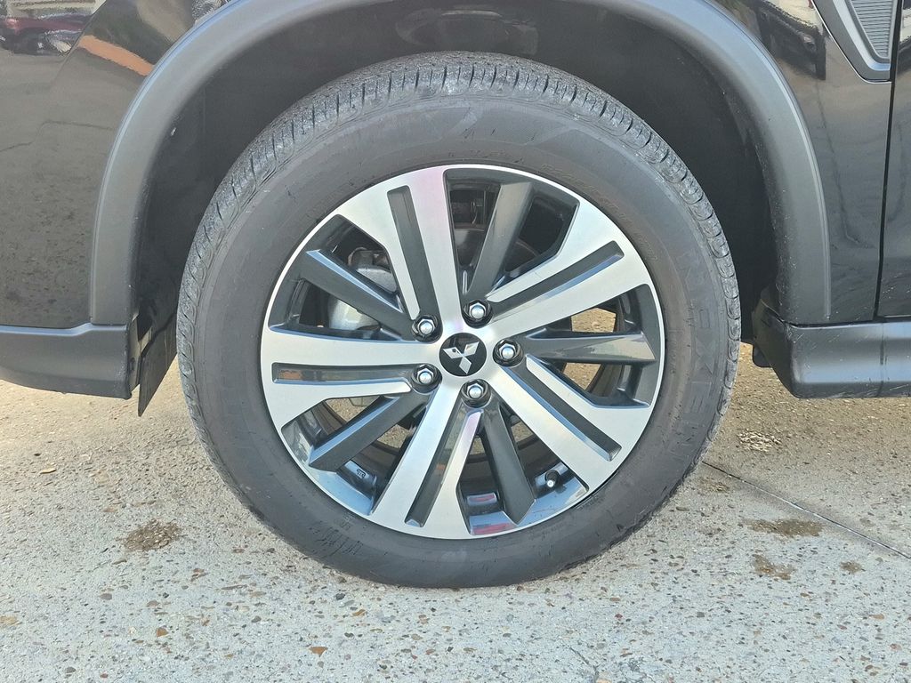 2026 Mitsubishi Outlander Sport 2.0 ES - 8