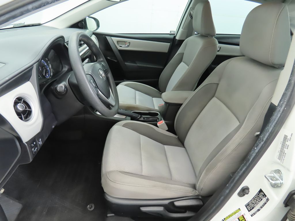 Thumbnail: 2019 Toyota Corolla - 19