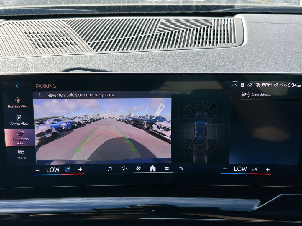 Thumbnail: 2026 BMW 5 Series - 23