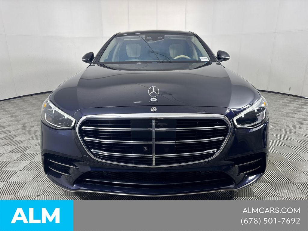 Used 2023  Mercedes-Benz S 500 image 2