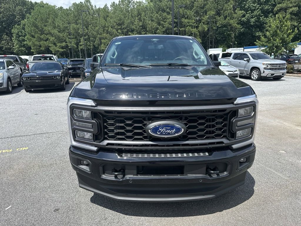 2024 Ford F-250SD Lariat 2