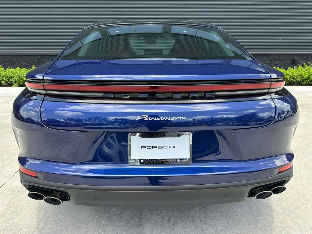 Thumbnail: 2025 Porsche Panamera - 11