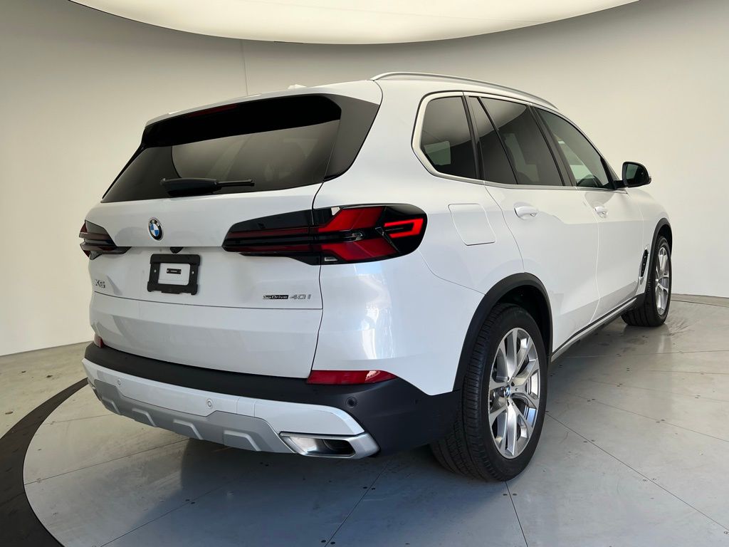 Thumbnail: 2025 BMW X5 - 3