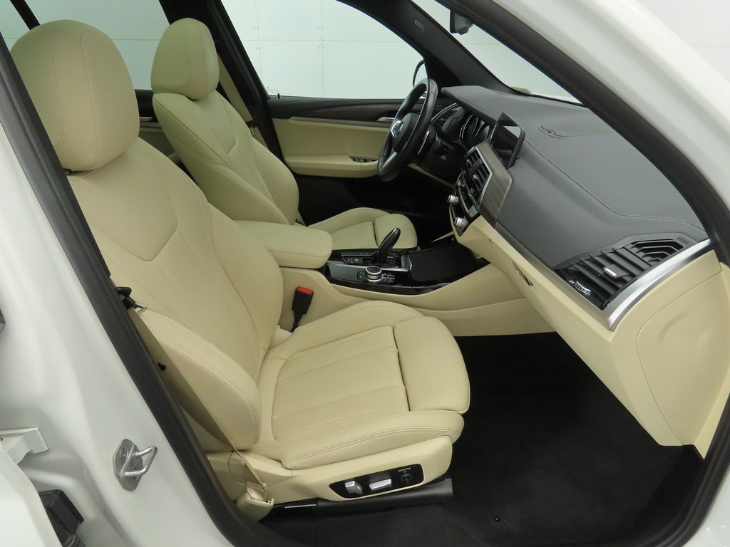 Thumbnail: 2021 BMW X3 - 20