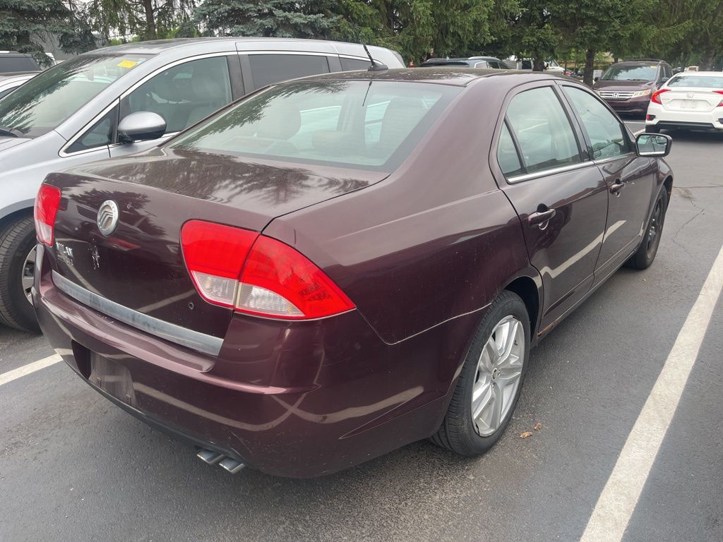 Thumbnail: 2011 Mercury Milan - 4
