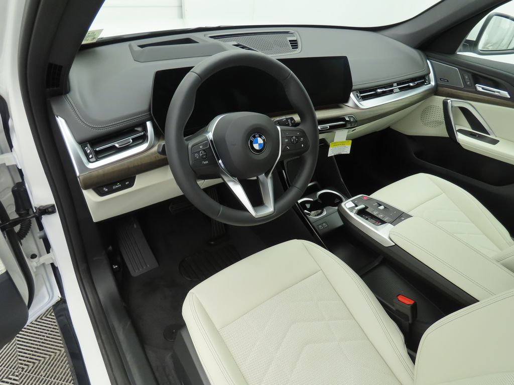 Thumbnail: 2026 BMW X1 - 9