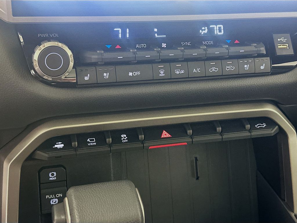 Thumbnail: 2025 Toyota Tundra - 16