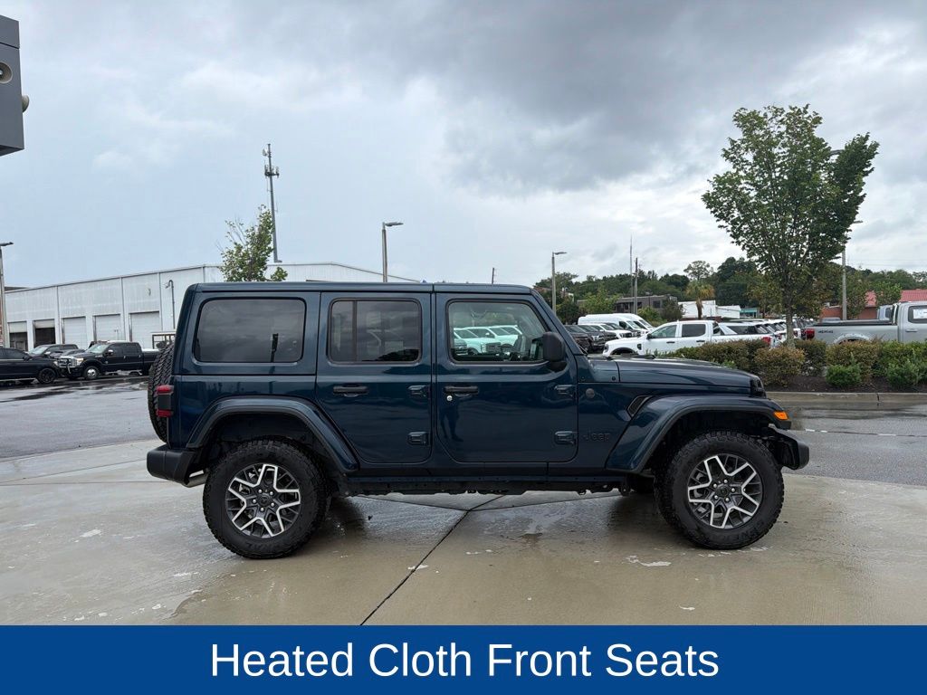 2025 Jeep Wrangler 4-Door Sahara 4x4