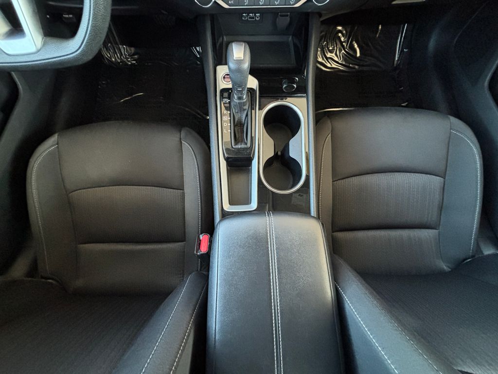 Thumbnail: 2024 Nissan Altima - 17