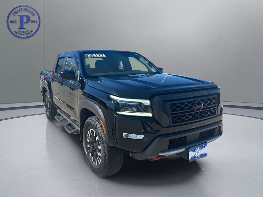Super Black 2023 Nissan Frontier PRO-4X Crew Cab 4WD Pickup Truck Four-Wheel Drive 9-Speed Automatic