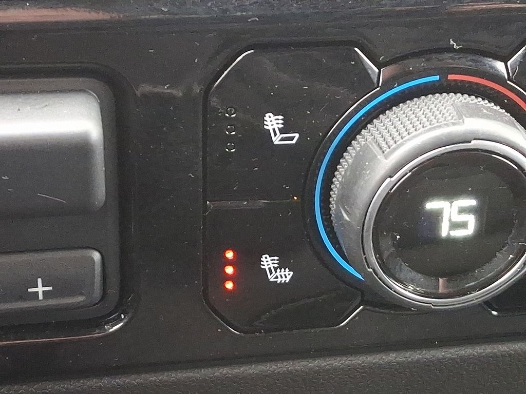 Thumbnail: 2025 Chevrolet Silverado 1500 - 25