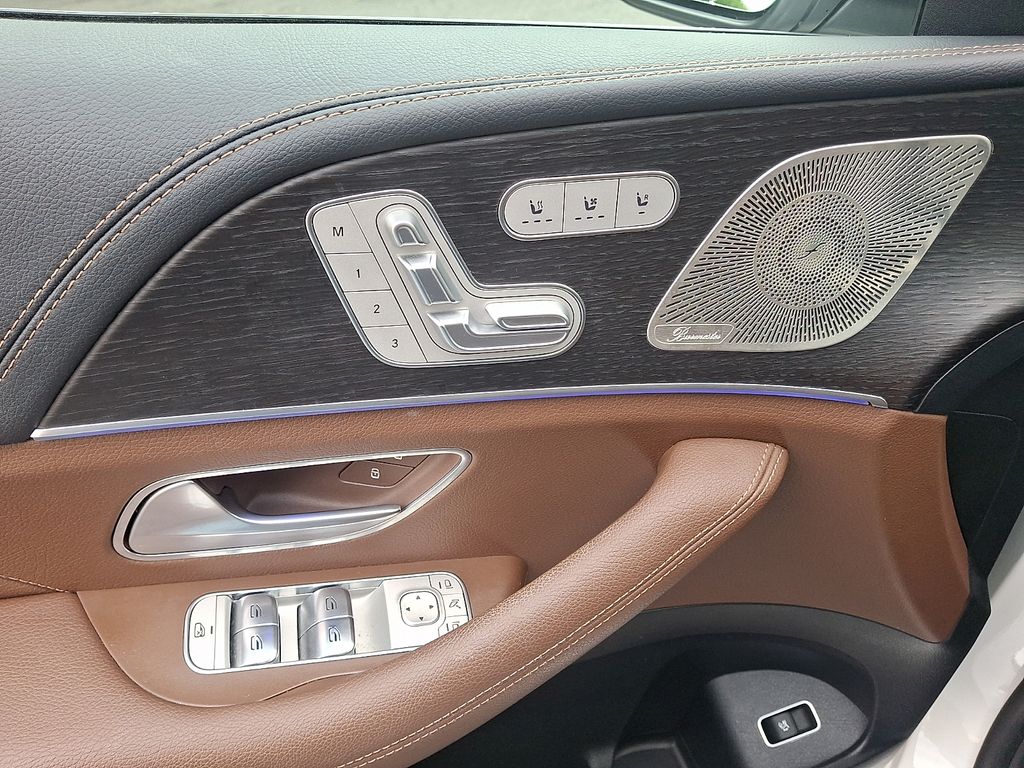 Thumbnail: 2024 Mercedes-Benz GLE - 12