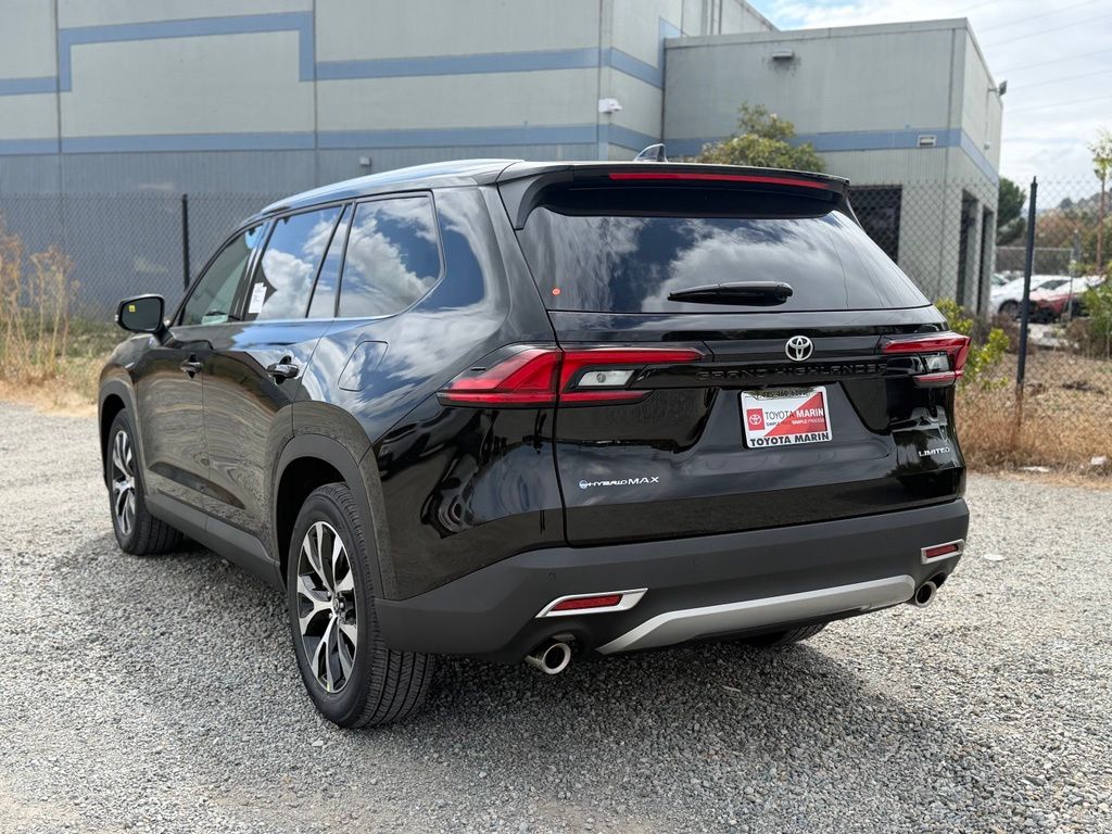 New 2026 Toyota Grand Highlander Hybrid SUV