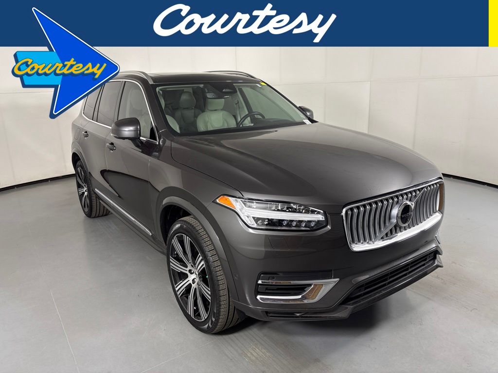 Volvo XC90 Recharge Plug-In Hybrid