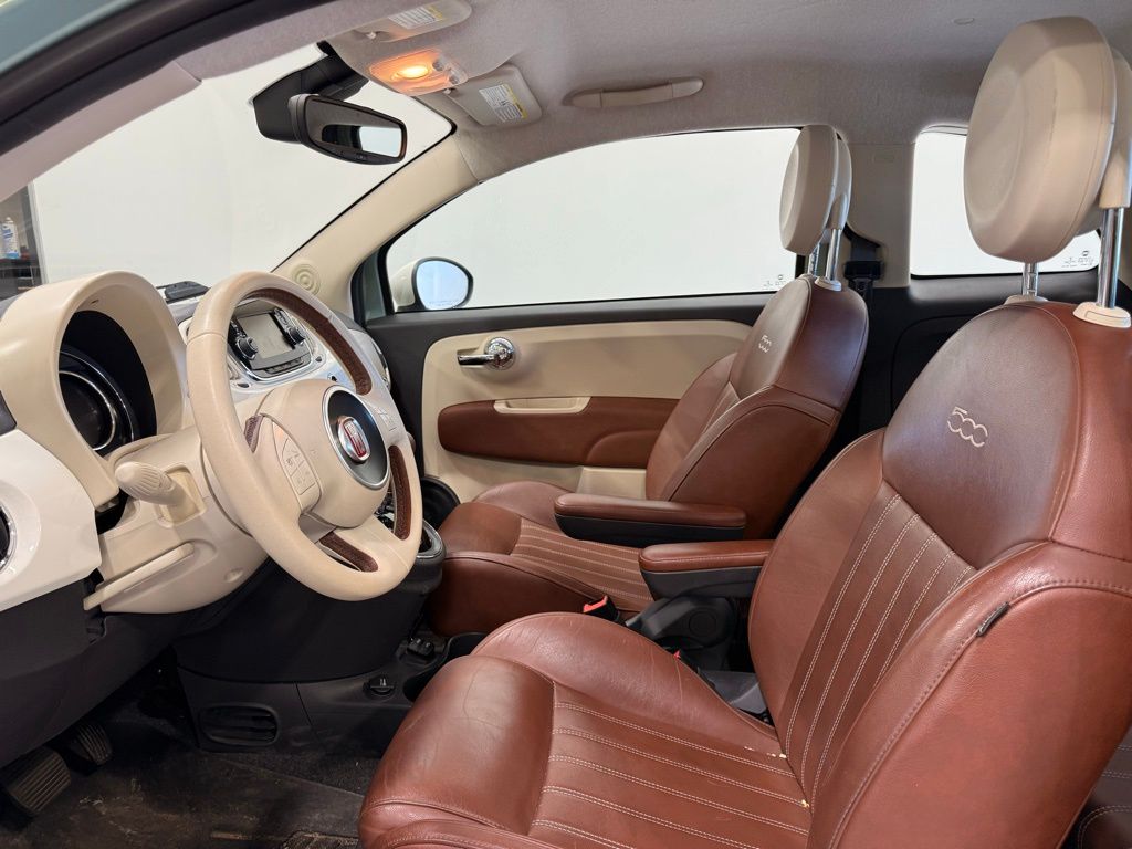 2016 Fiat 500 Lounge 10