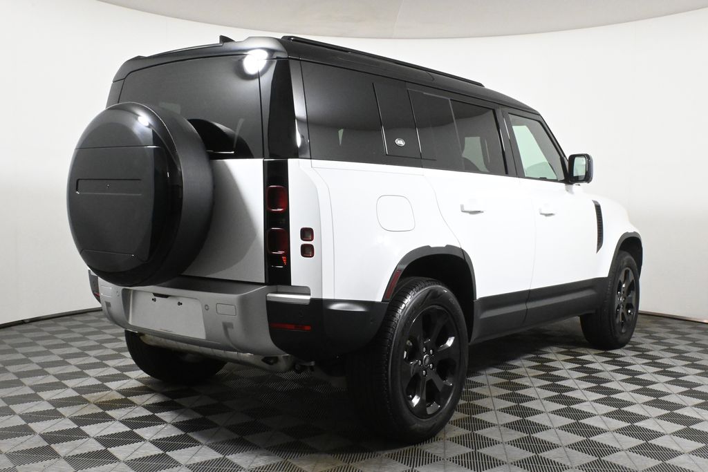 Thumbnail: 2024 Land Rover Defender - 8