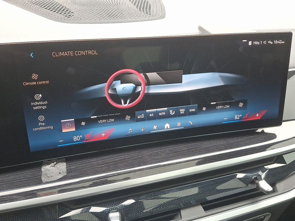 Thumbnail: 2024 BMW X7 - 19