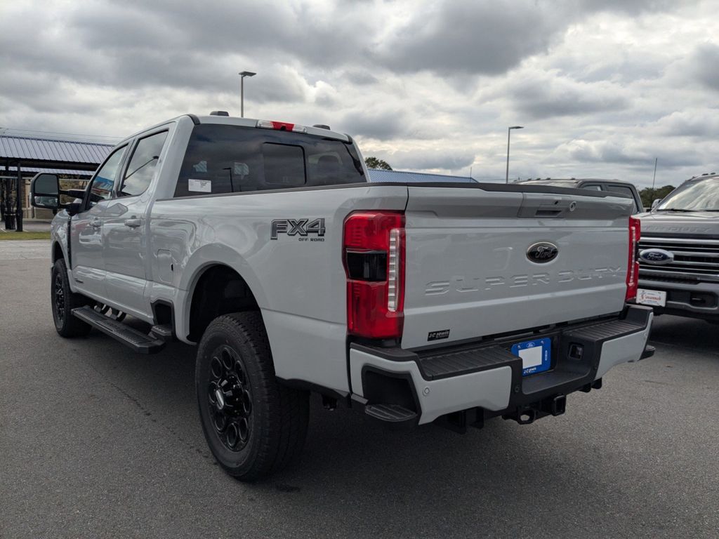 2025 Ford F-350 Lariat