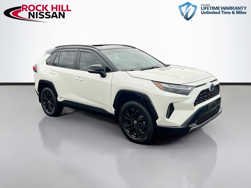 2022 Toyota RAV4 Hybrid XSE AWD