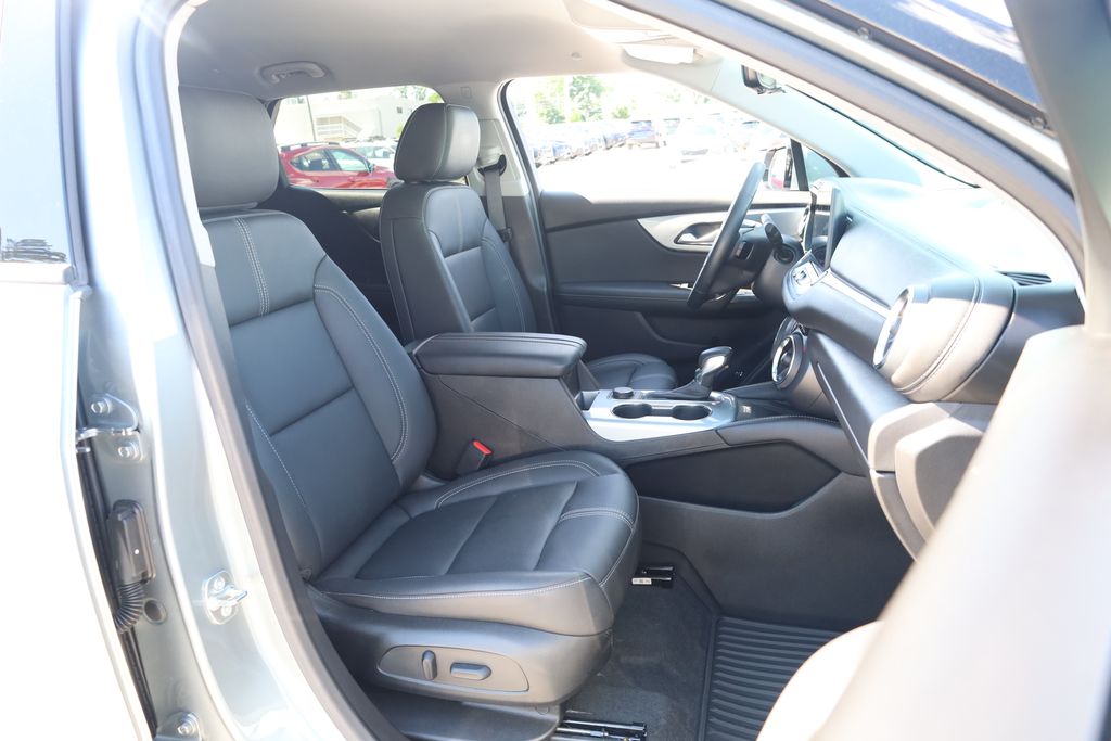 used 2024 Chevrolet Blazer car, priced at $27,578