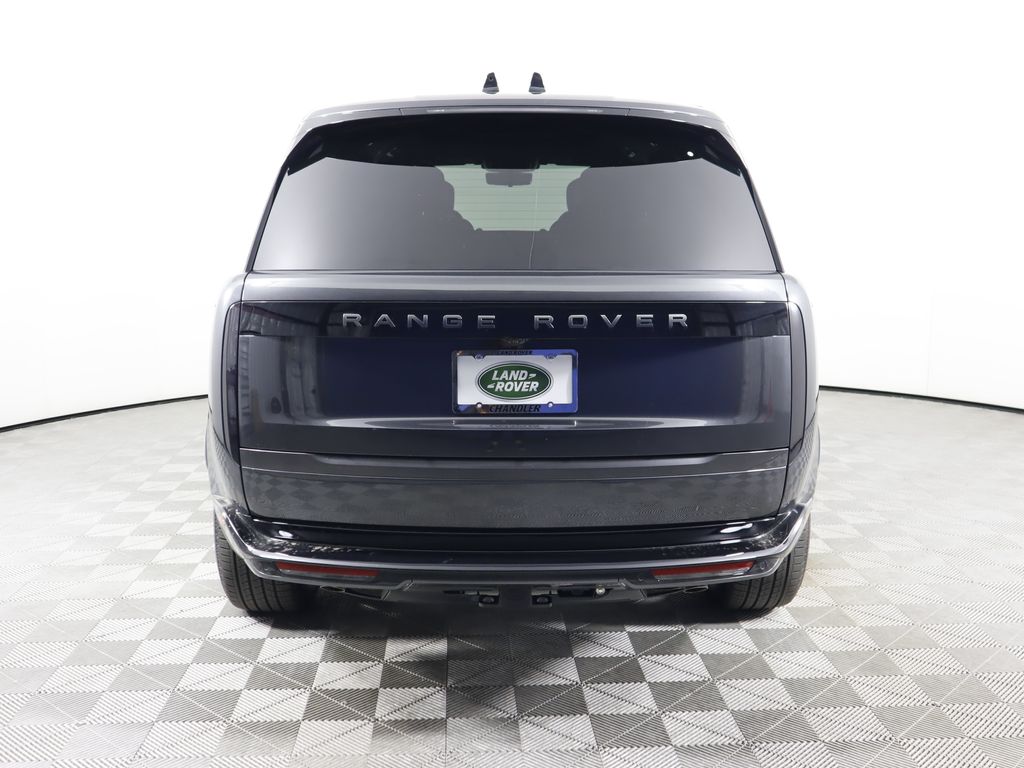 2025 Land Rover Range Rover SE 6