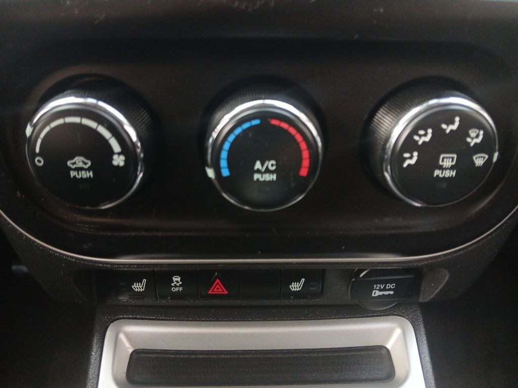 Used Car 2014 Jeep Compass  Latitude For Sale Under $10,000 In Austin, Texas