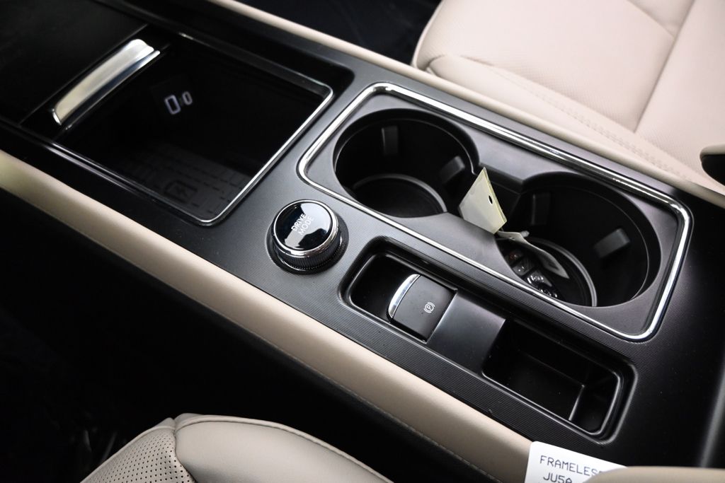 New 2026 Red Lincoln Premiere image 33