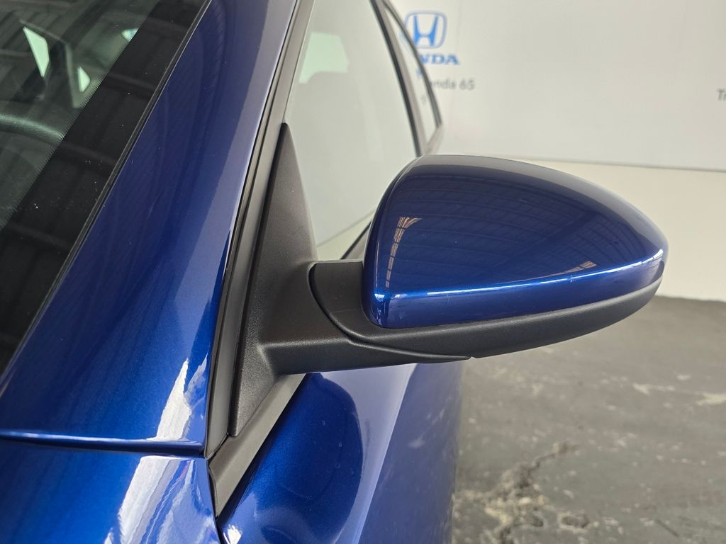 Thumbnail: 2024 Kia Forte - 32