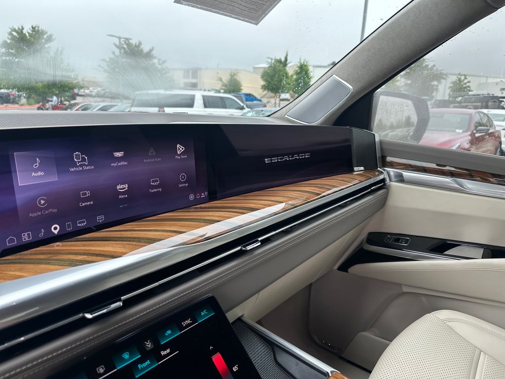 Used Car 2025 Cadillac Escalade  Sport Platinum For Sale Under $120,000 In Austin, Texas