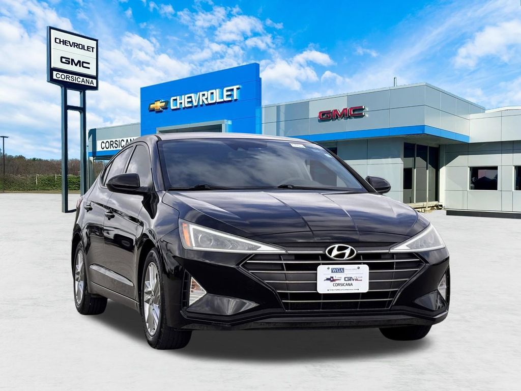 2019 Hyundai Elantra SEL FWD