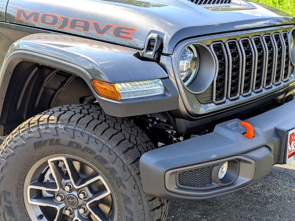 New Car 2025 Jeep Gladiator  Mojave For Sale In Taylor, Texas