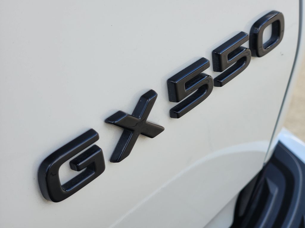 2025 Lexus GX 550 Luxury+ White at Westside Lexus