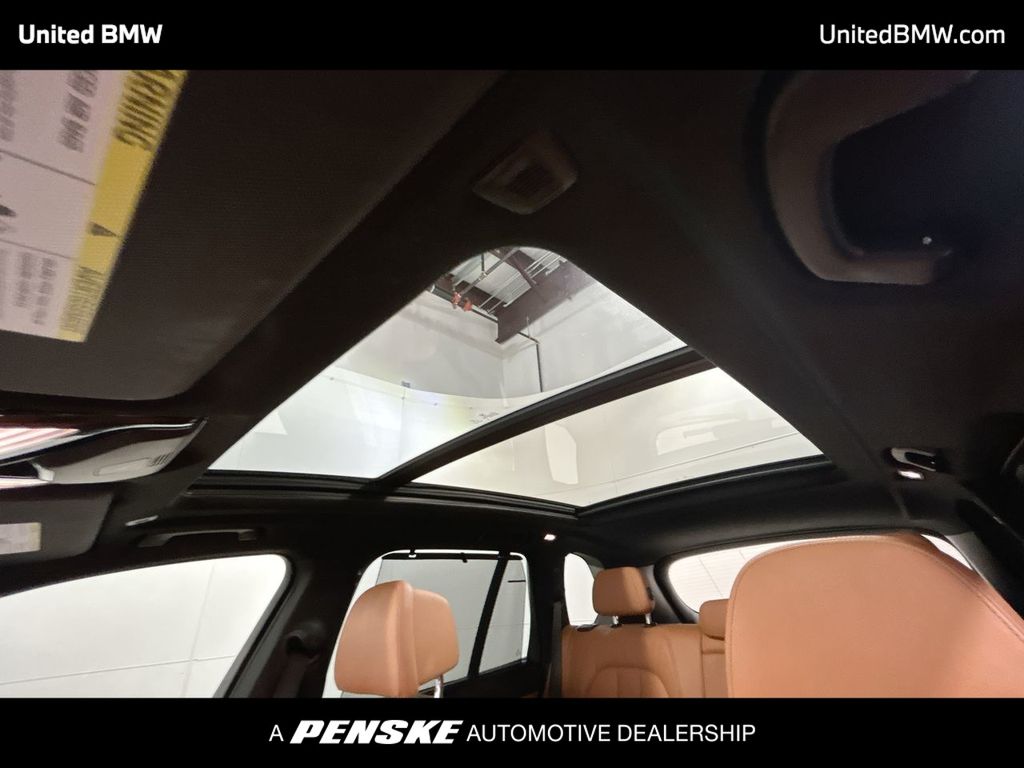 Thumbnail: 2022 BMW X5 - 20