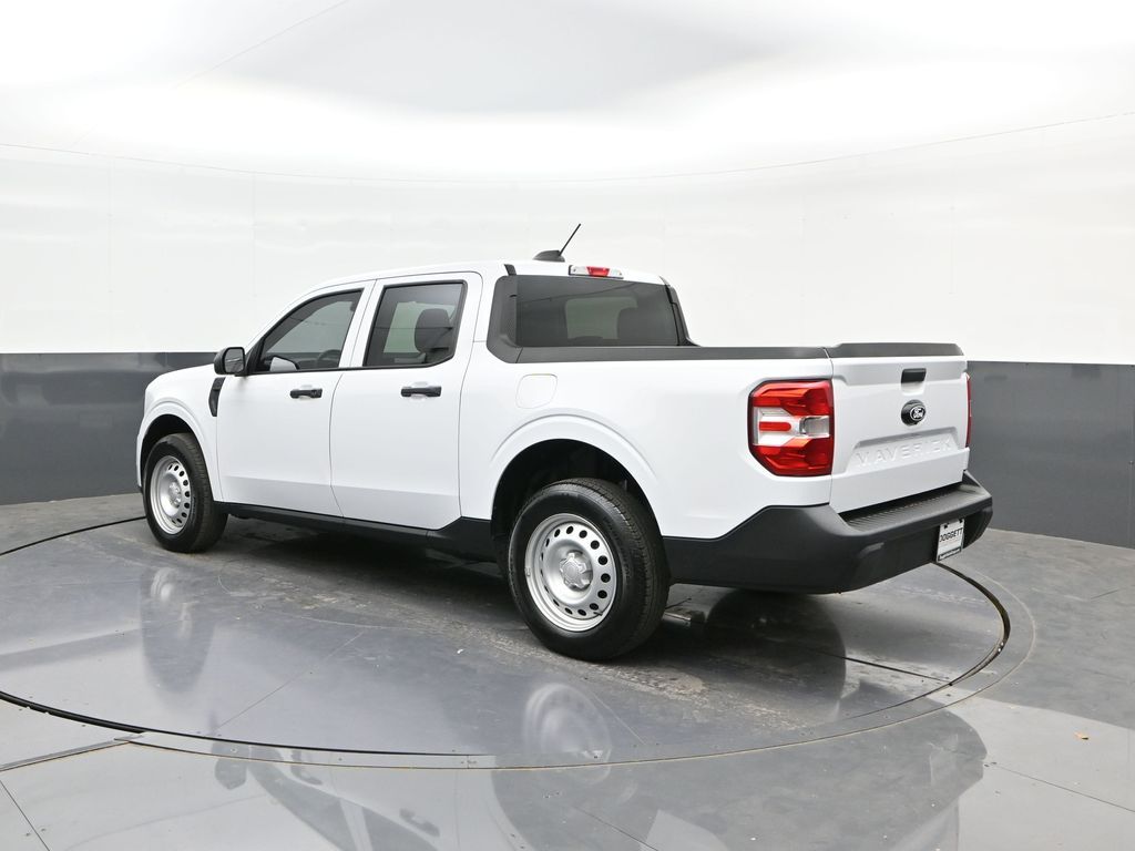 View vehicle photo 5