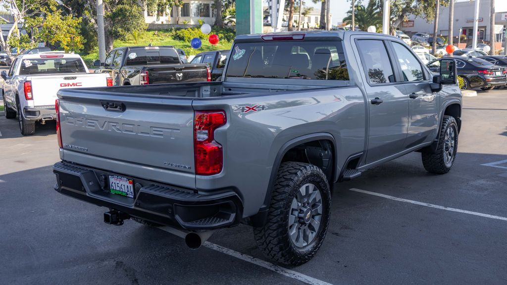 Used 2024 Chevrolet Silverado 2500HD Custom 4D Crew Cab