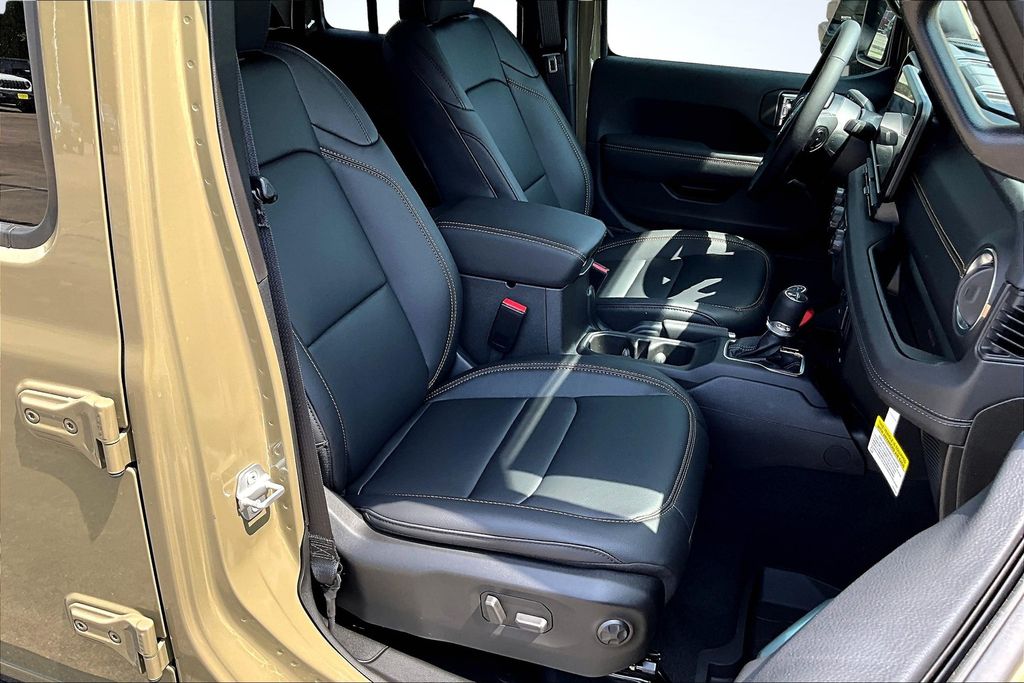 2025 Jeep Gladiator Sport Green at Texan Dodge Chrysler Jeep Ram