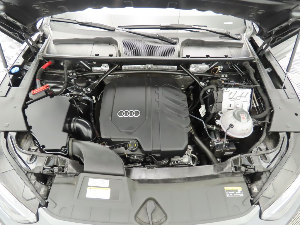 2022 Audi Q5 e Premium 29