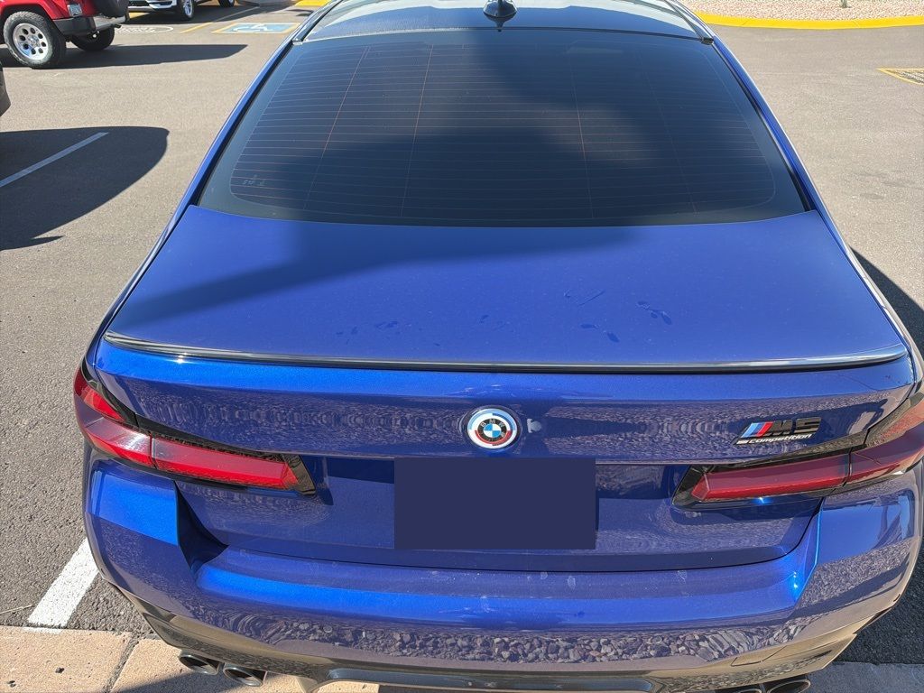 Thumbnail: 2023 BMW M5 - 5
