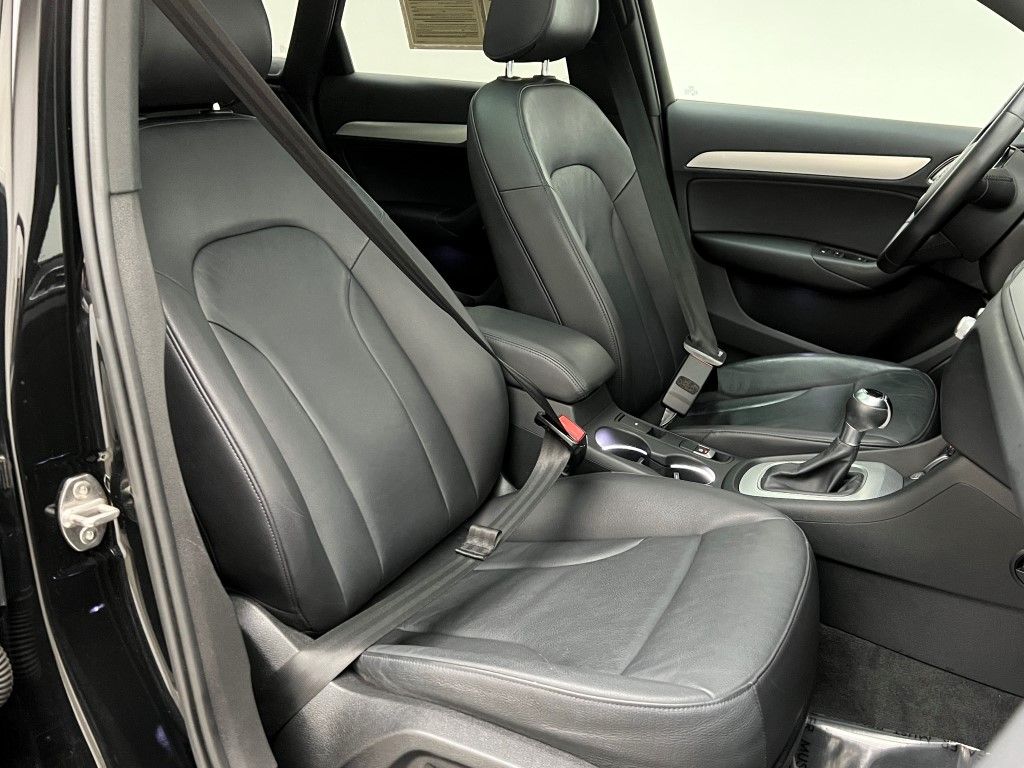 Thumbnail: 2016 Audi Q3 - 12