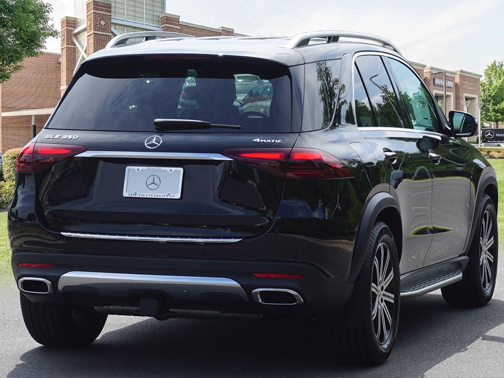 Thumbnail: 2026 Mercedes-Benz GLE - 6