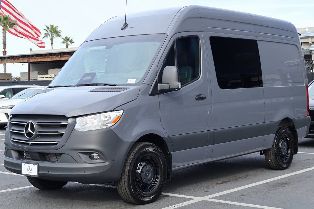 Thumbnail: 2026 Mercedes-Benz Sprinter - 1