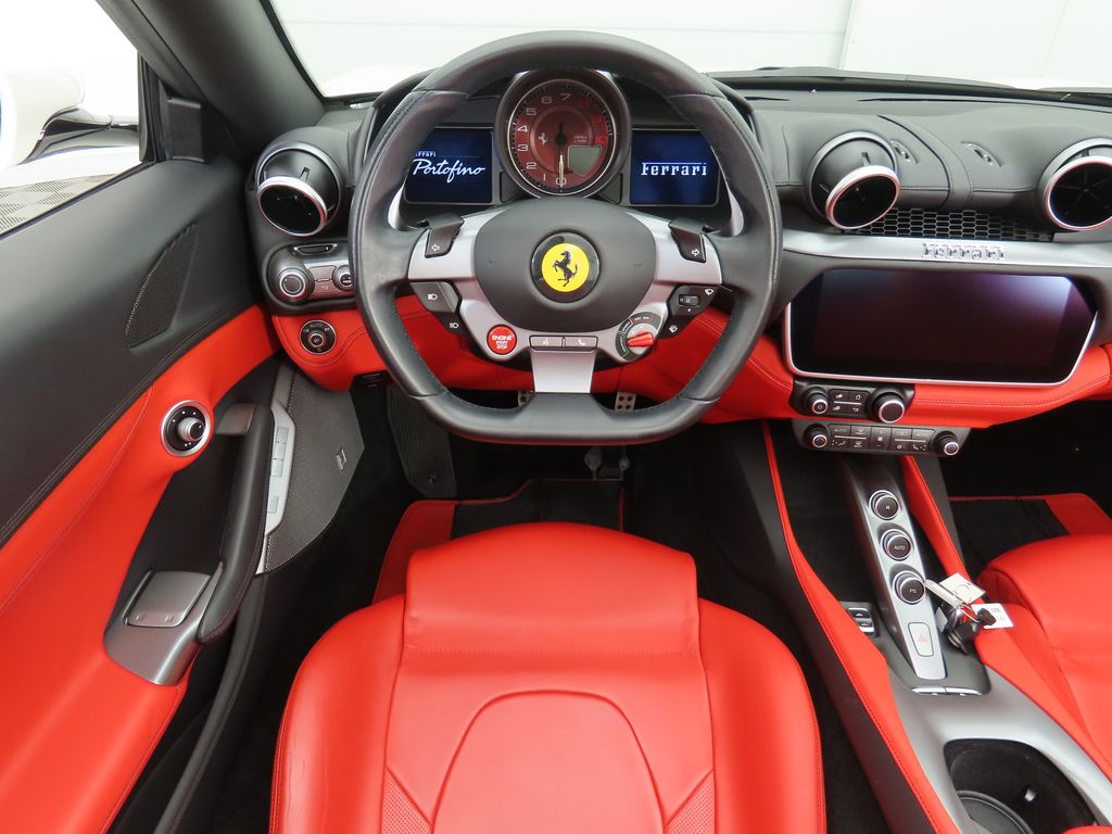 Thumbnail: 2019 Ferrari Portofino - 18