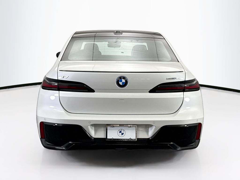 Thumbnail: 2026 BMW i7 - 6