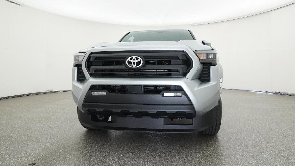 Thumbnail: 2025 Toyota Tacoma - 13